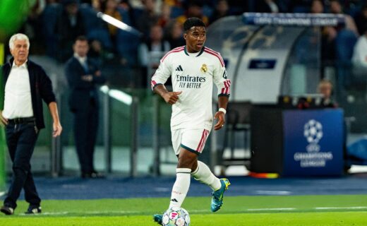 Endrick in action against Roma