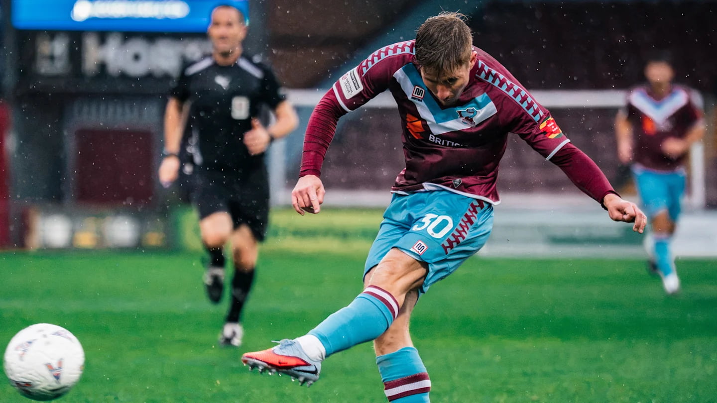 Regan Clayton in action for Scunthorpe United